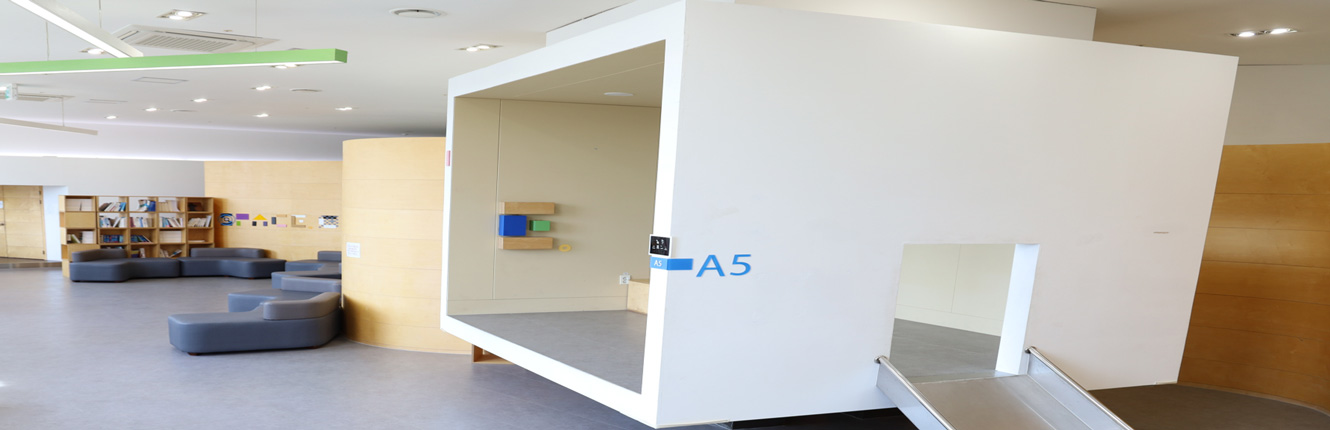 Creative Studio 2